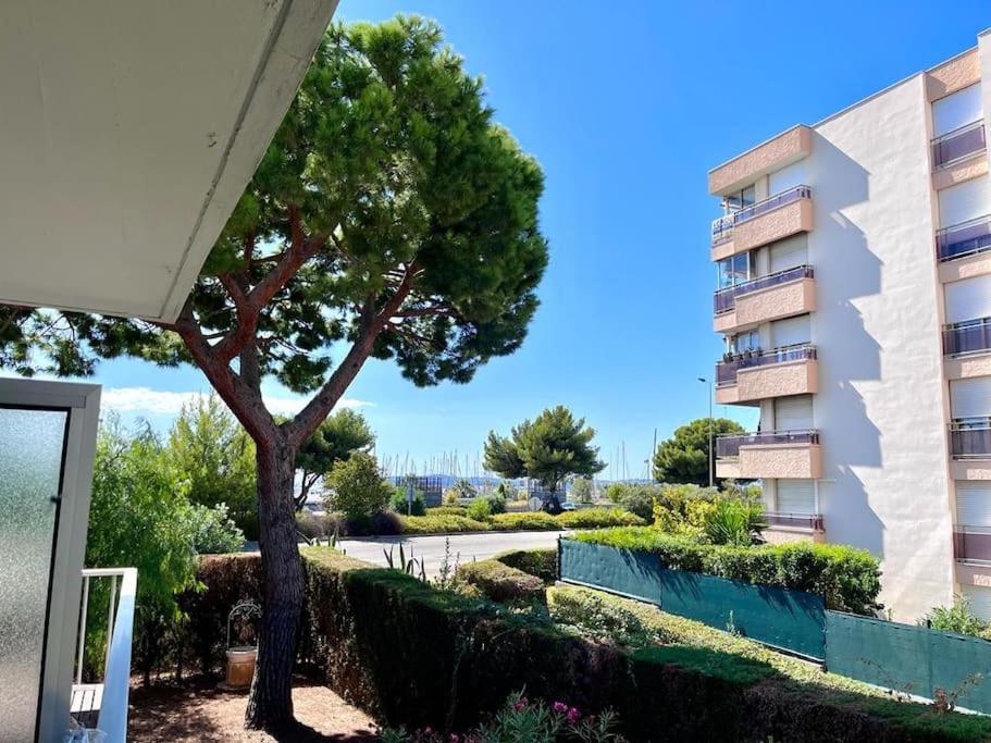 Parking + Piscine, Tout Confort, Proche Aeroport & Mer Saint-Laurent-du-Var Esterno foto